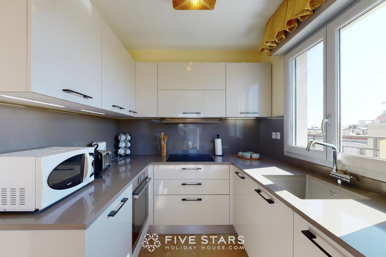 Luxury Beach Five Stars Holiday House Νίκαια Εξωτερικό φωτογραφία